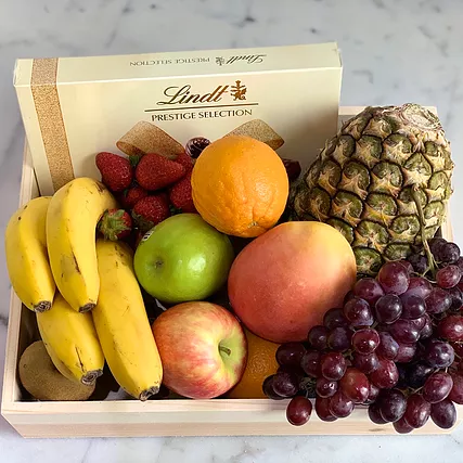 Fruits & Chocolates Middle Park