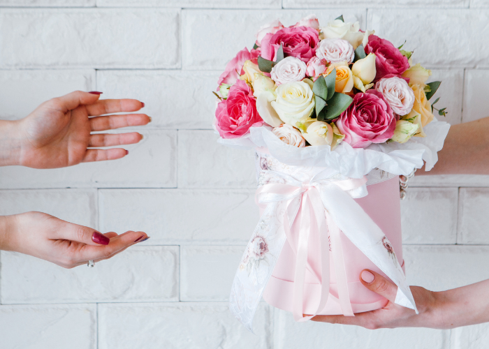 A Festive Home Starts with Christmas Flowers Brighton in Full Bloom